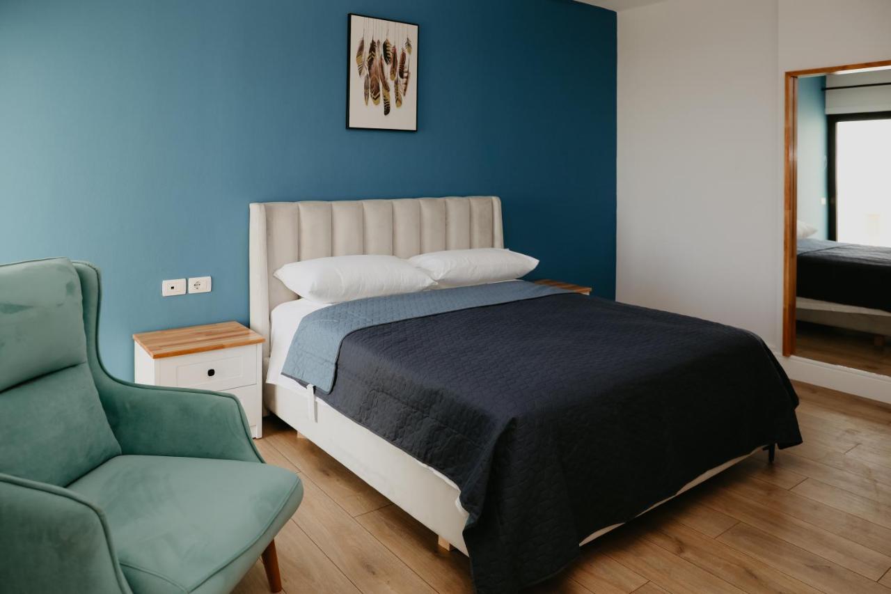 Apartment Martini Дуррес Экстерьер фото